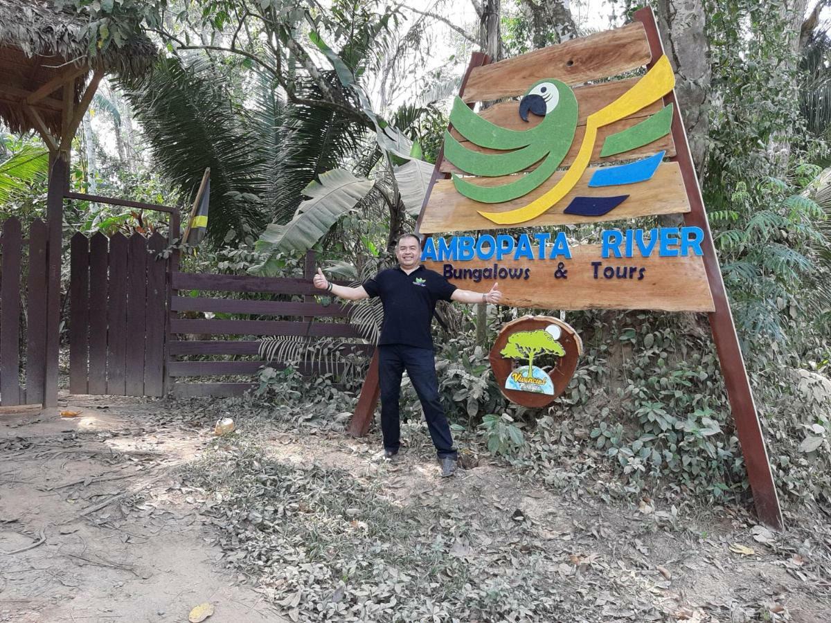Tambopata River Puerto Maldonado Luaran gambar